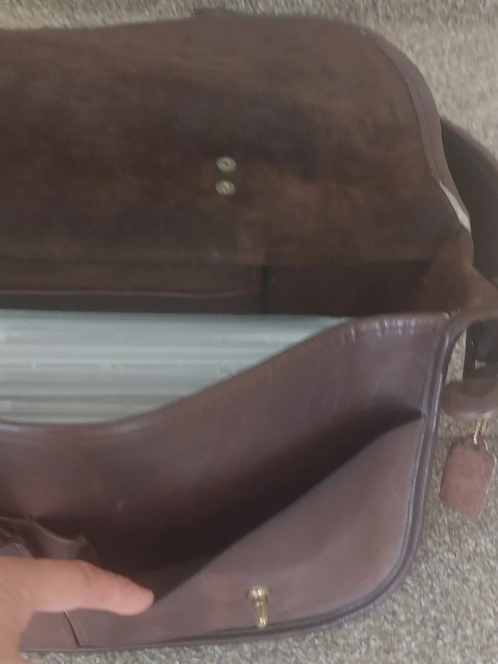Vintage Coach Messenger Field Bag # 998 7108 Classic Brown Cowhide Leather.